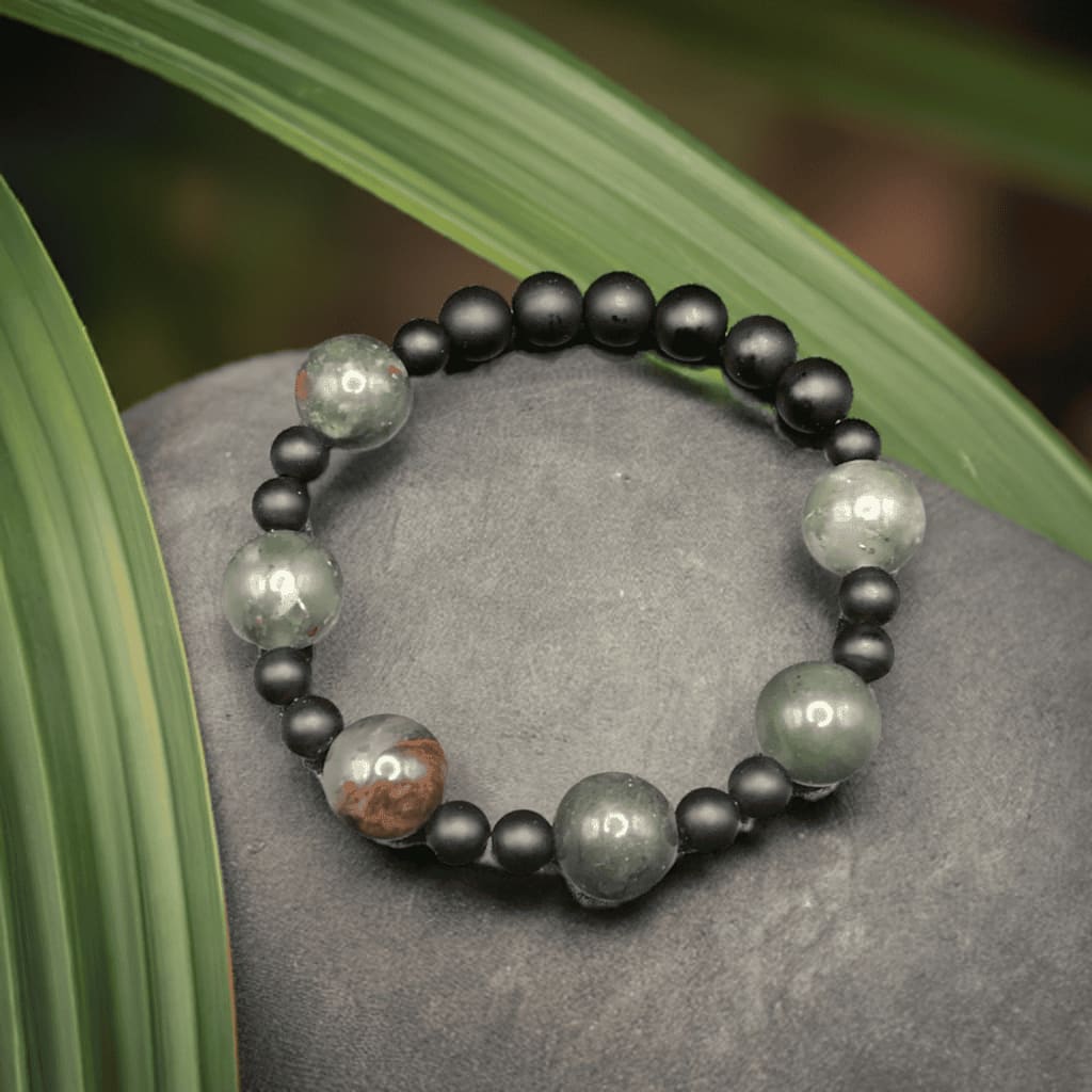 African bloodstone x matte onyx bracelet - Bracelets