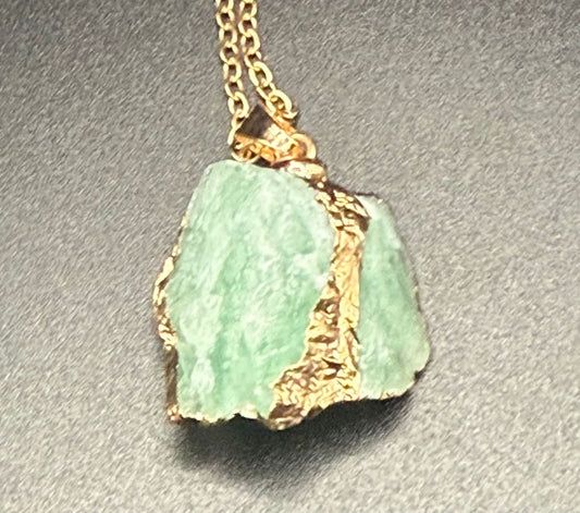 Green aventurine x gold leaf pendant necklace - Pendant