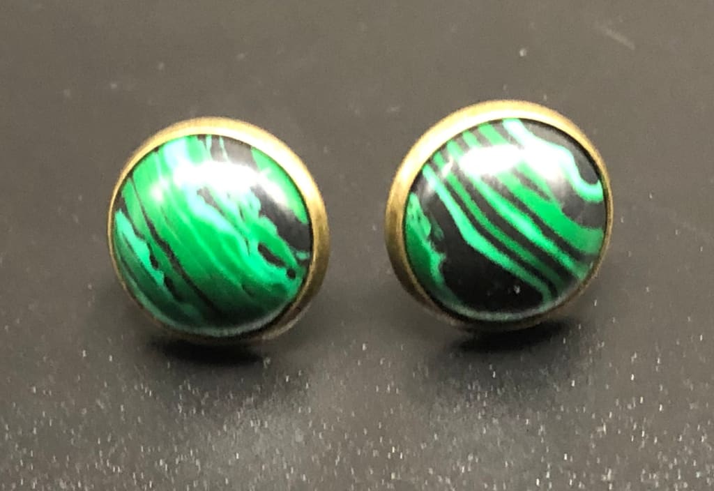 Malachite x bronze stud earrings - Earrings