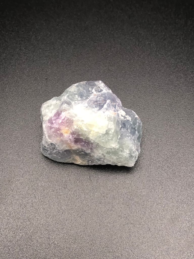 Raw rainbow fluorite stone - Tumbled stone