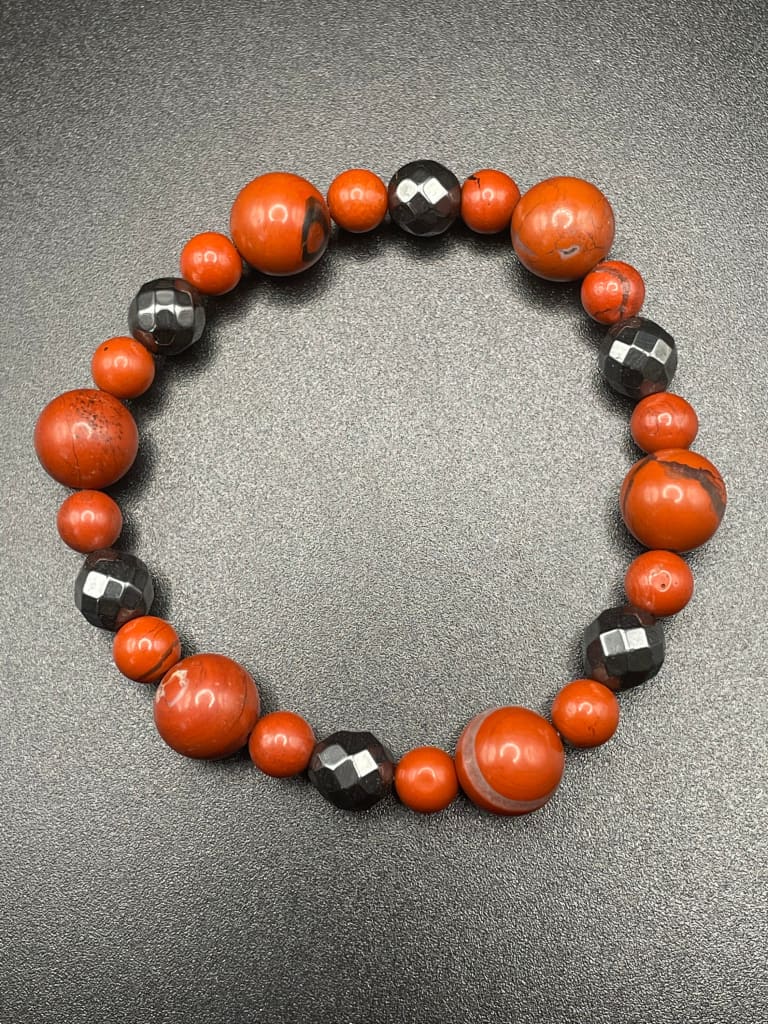 Red jasper x faceted hematite bracelet - Bracelets