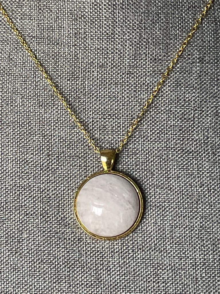 Rose quartz x gold pendant necklace - Pendant